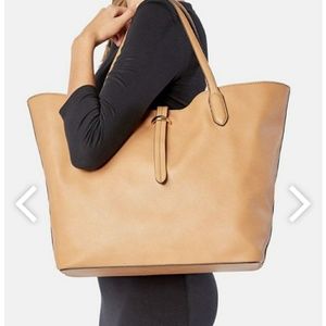 Brown tote